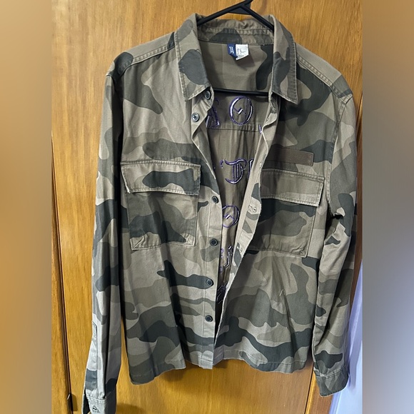 Men’s camouflage button-up over-shirt - Picture 1 of 2